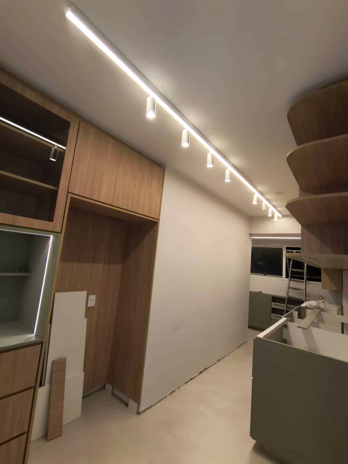 INSTALAÇÃO LUMINÁRIA